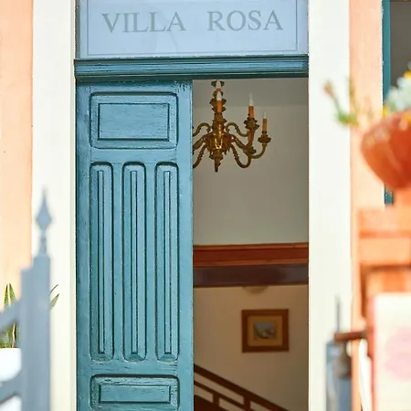 Rosa Lejlighedshotel 4*