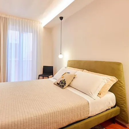 Rosa Lejlighedshotel