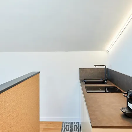 Rosa Lejlighedshotel